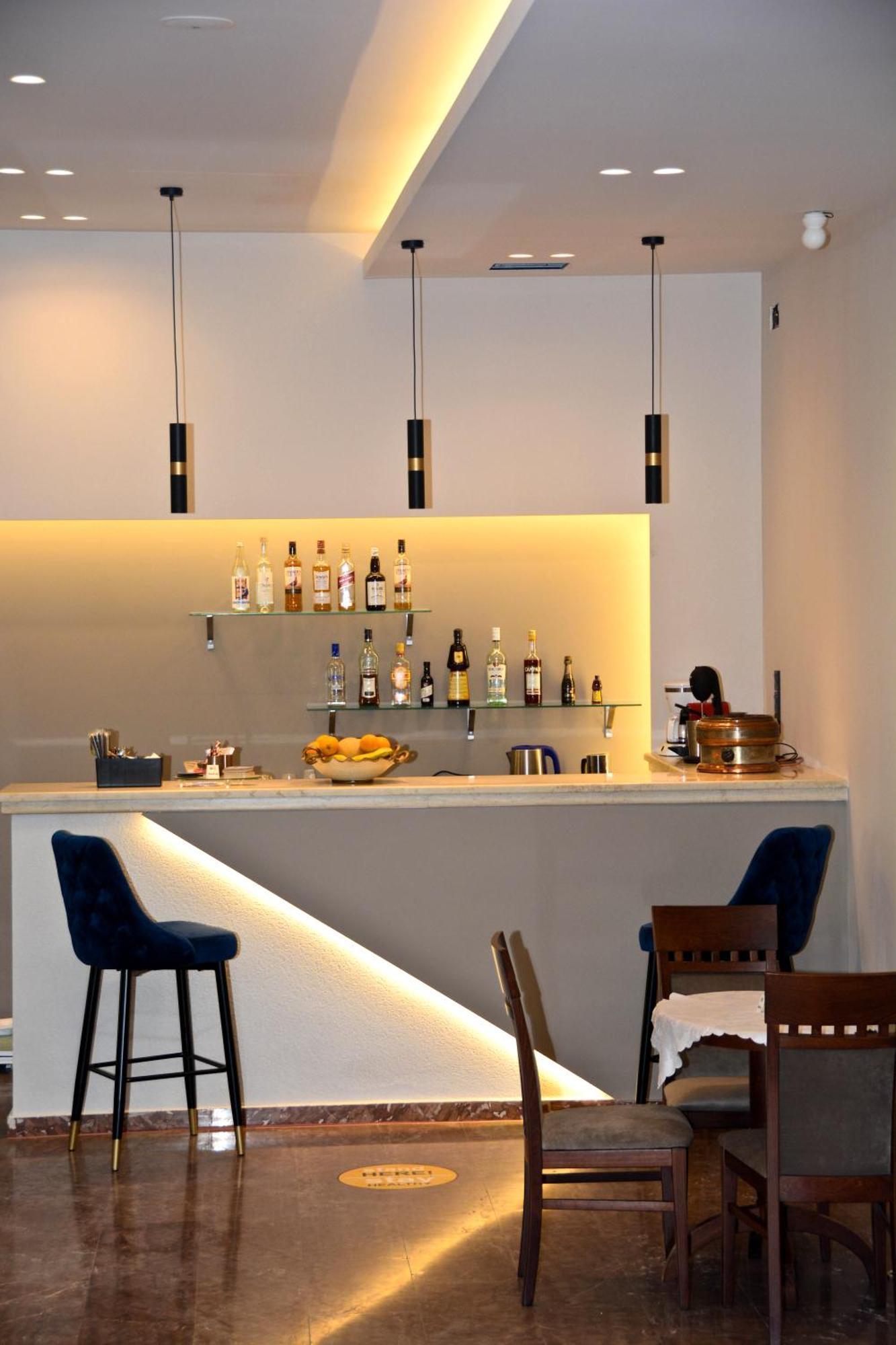 Hotel Marily Pyrgos  Luaran gambar
